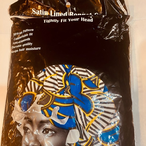 Classy Silky & Smooth Satin Bonner Cap. - Picture 9 of 9